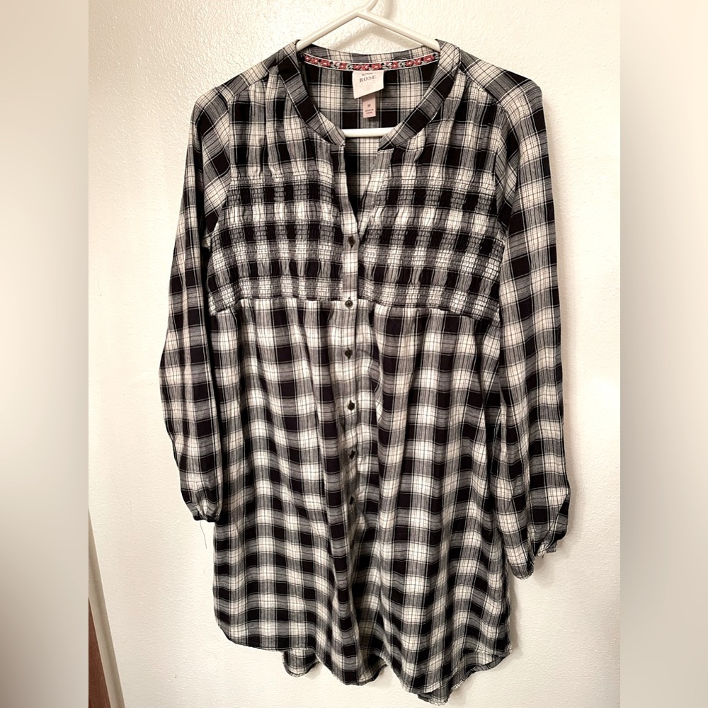 NWOT Knox Rose shirt dress